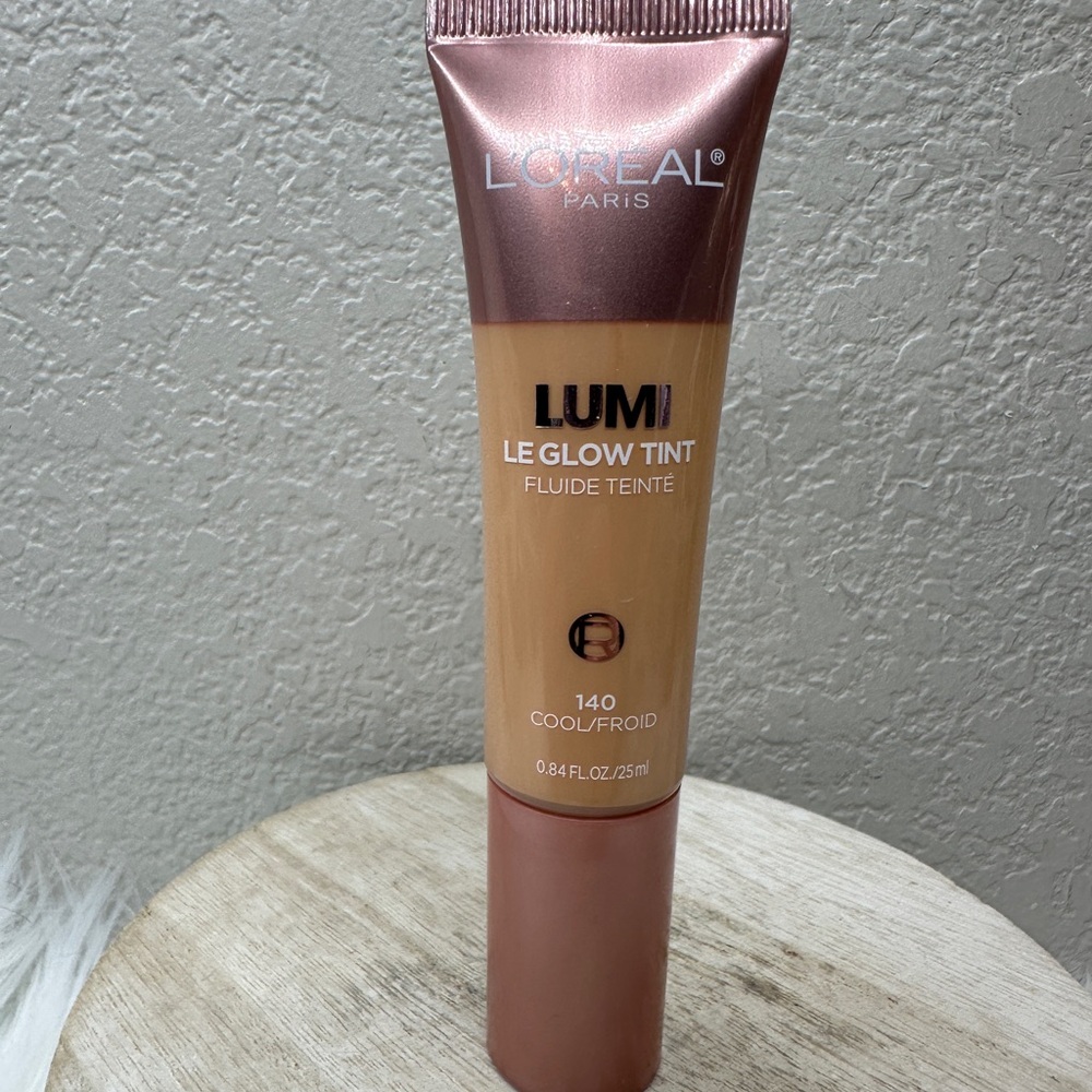 $7 🌙 L'Oreal Lumi Le Glow Tint 140 NEW FULL SZ